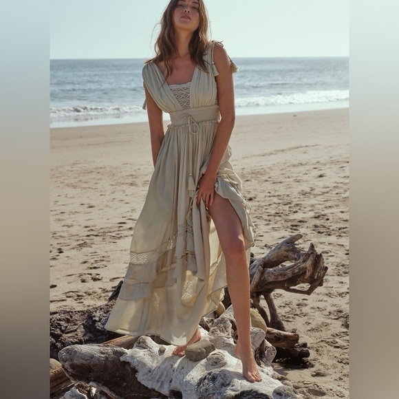 Free People Dresses & Skirts - Free people Santa Maria Maxi Dress
